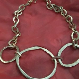 Tori Spelling gold tone necklace